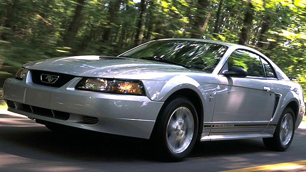 Ford Mustang 4 (2001-2004) FL