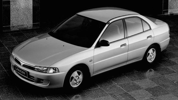 Mitsubishi Lancer 6 (1996-1998)