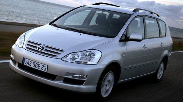 Toyota Avensis Verso (2004-2006) FL